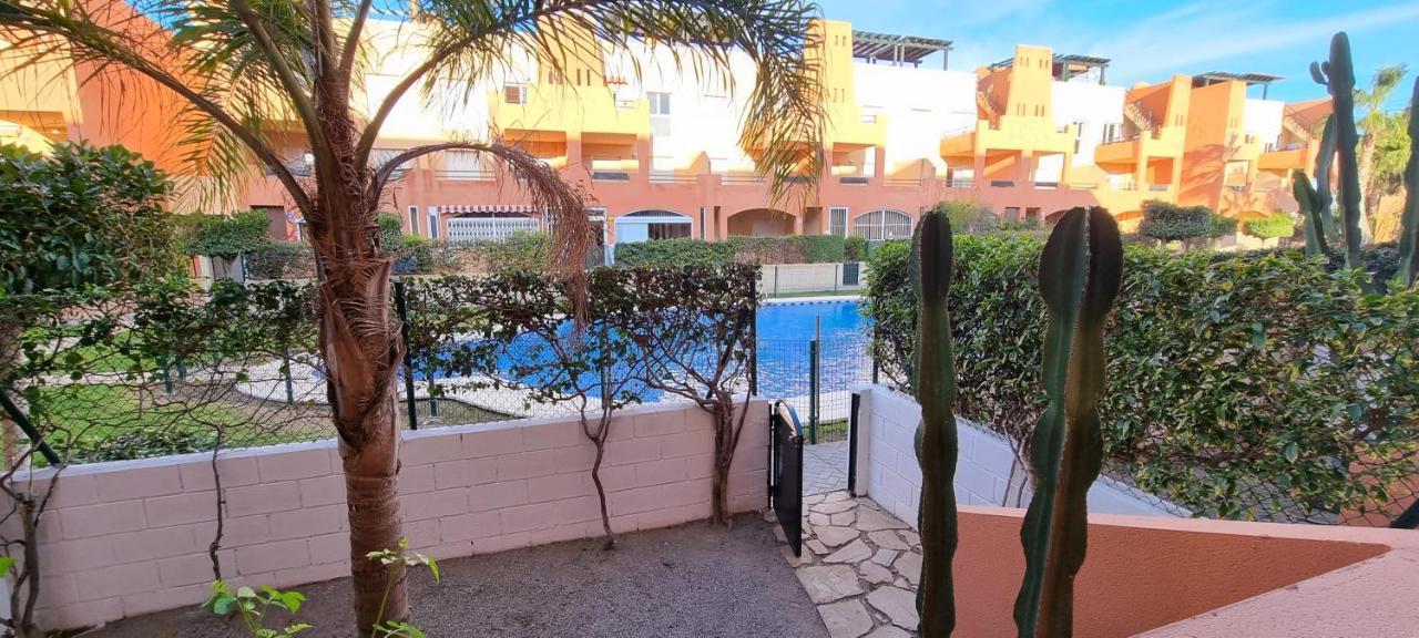 Homes Of Spain, Apartamentos Paraiso De Vera Playa, Ed Tahiti, Bajo G A Pie De La Playa, Vistas Piscina Exterior foto